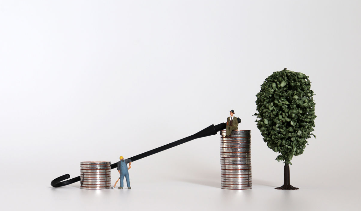 塔城股票配资公司：在塔城的投资机会